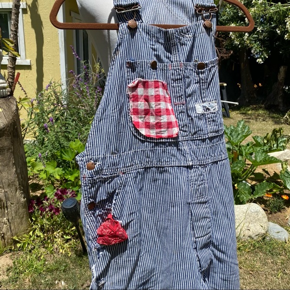 1960s Vintage Round House Patched Striped Overalls - Picture 8 of 9